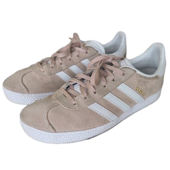 adidas Shoes - Adidas Gazelle Women's 6 Sneakers Halo Blush Rose & White Classic Suede Gold